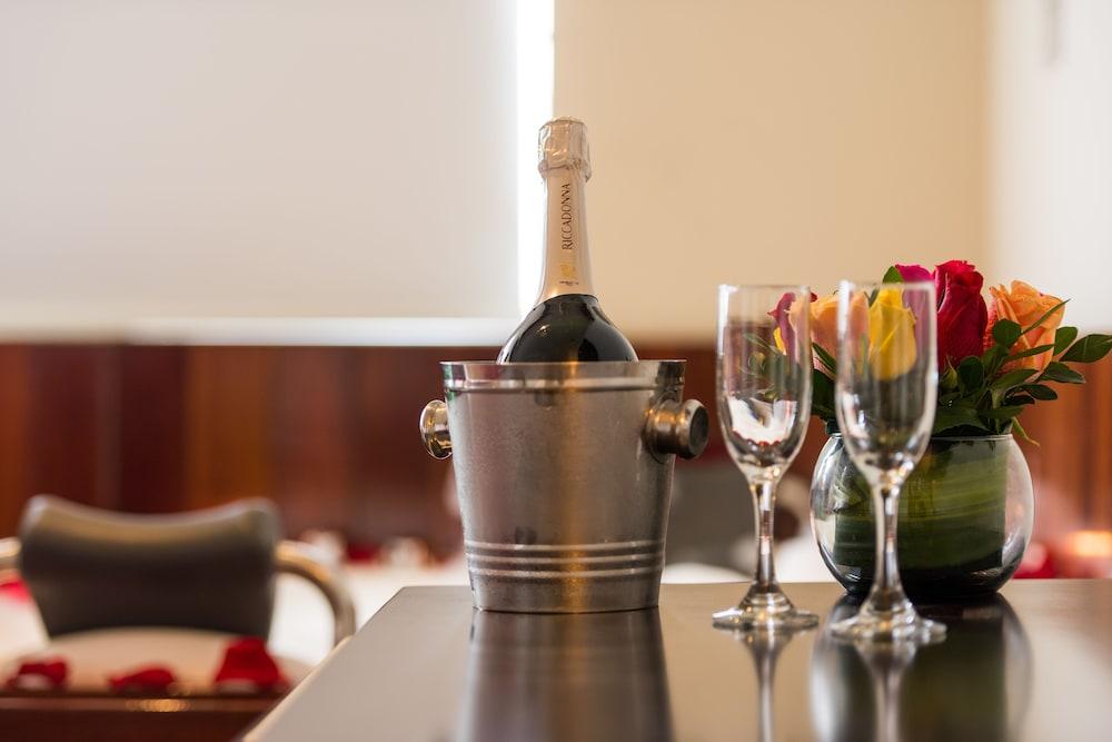 Palmetto Hotel Business San Borja リマ エクステリア 写真